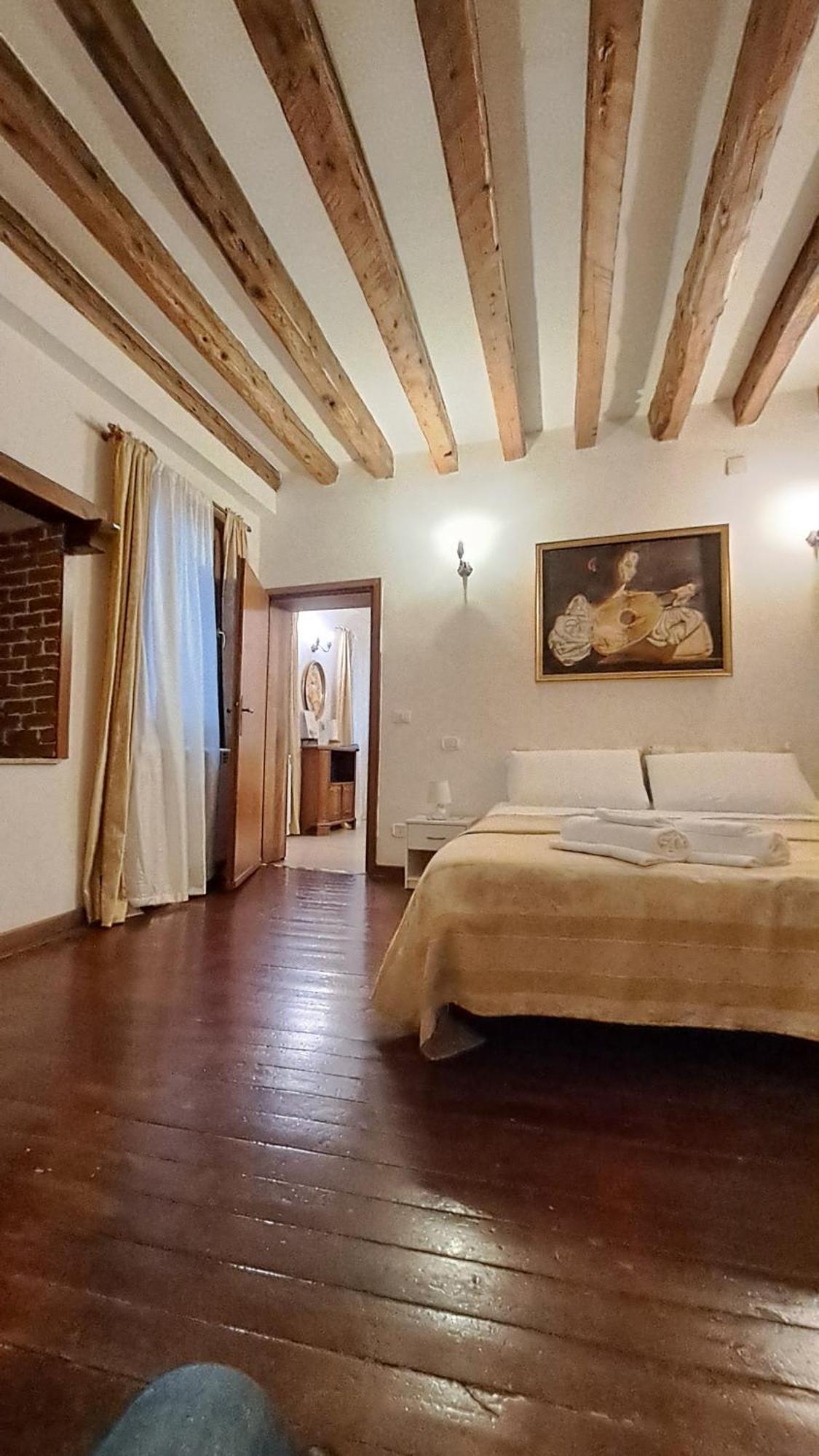 Appartamento Rialto Laura Veneza Exterior foto